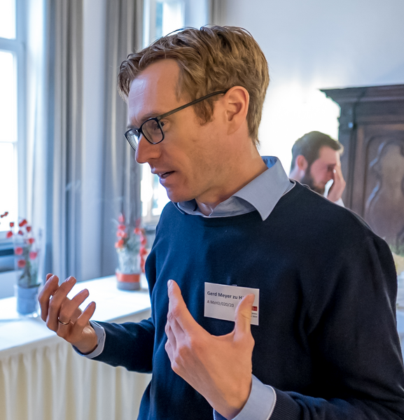 professor profile picture