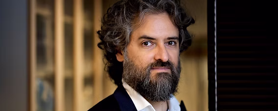 professor profile picture