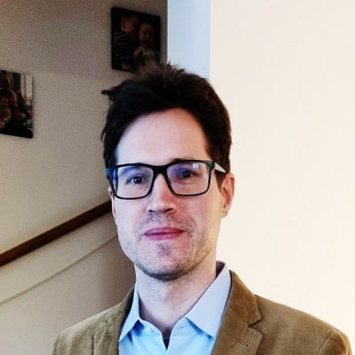 professor profile picture