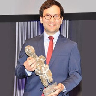 professor profile picture