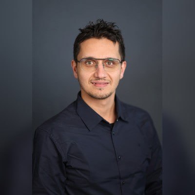 professor profile picture