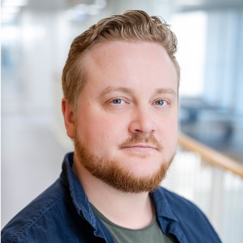 professor profile picture