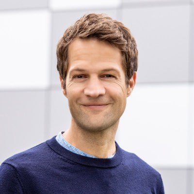 professor profile picture