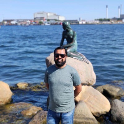 professor profile picture