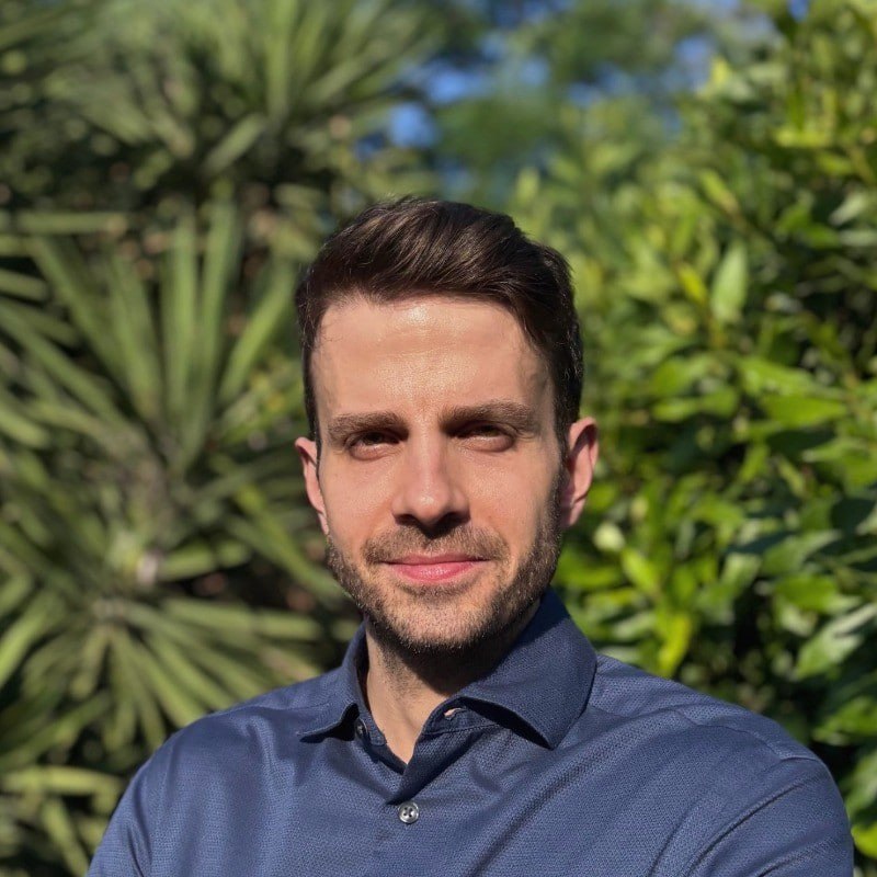 professor profile picture