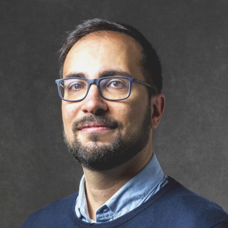 professor profile picture