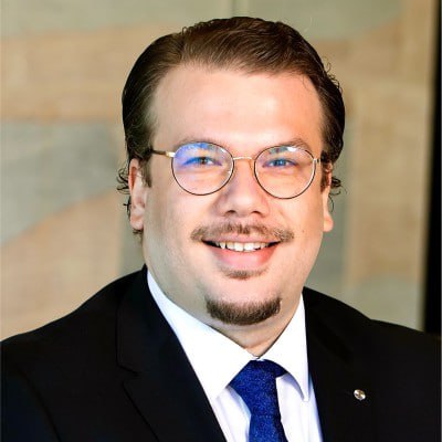 professor profile picture