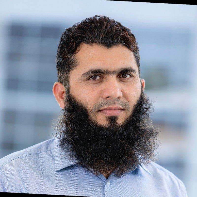 professor profile picture