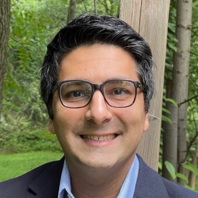 professor profile picture