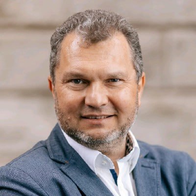 professor profile picture