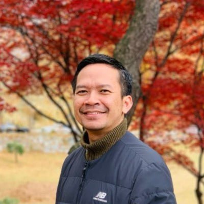 professor profile picture