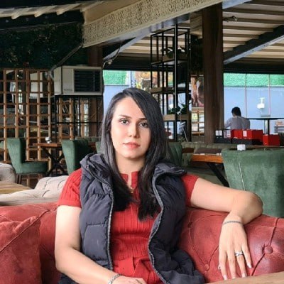 professor profile picture