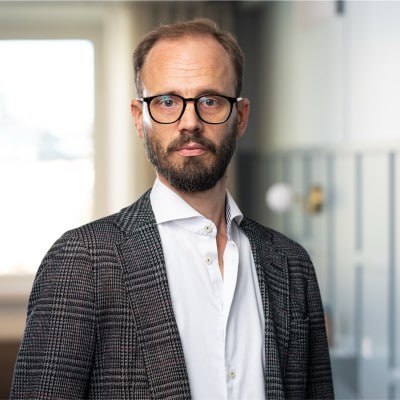 professor profile picture